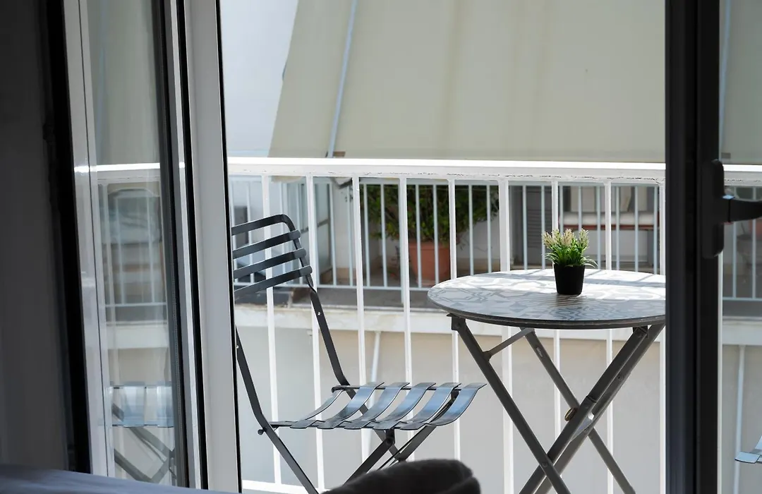 Medluxe Easy Acropolis Apartment!-1