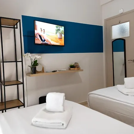 Medluxe Easy Acropolis Apartment!-3